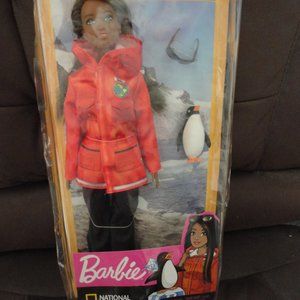 POLAR MARINE BIOLOGIST BARBIE  4798     2018